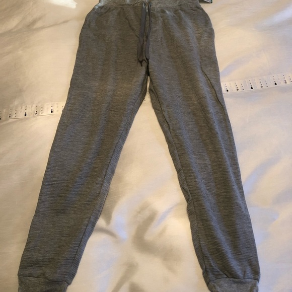 NWT grey men’s jogger - Picture 2 of 4